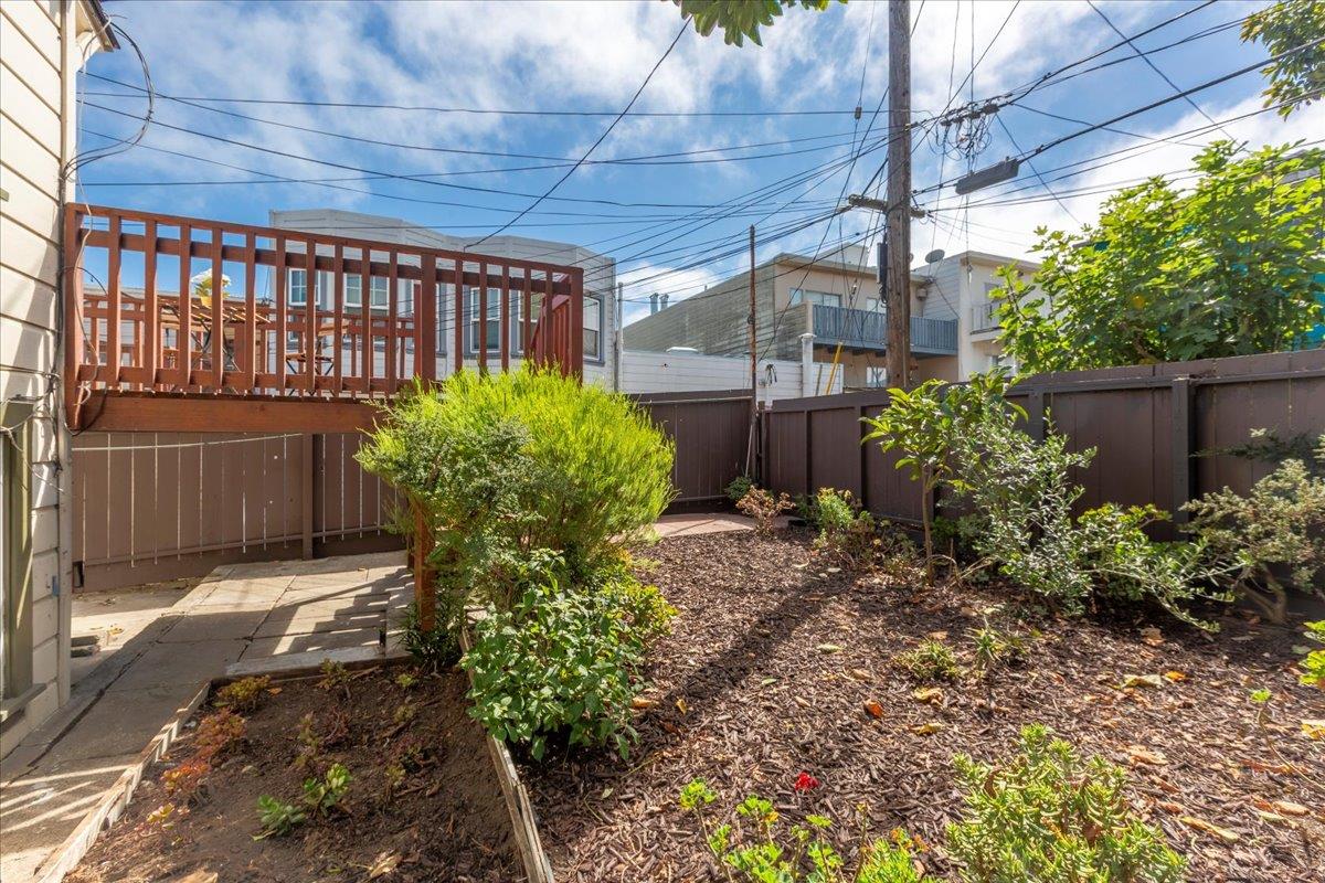 Property photo 44