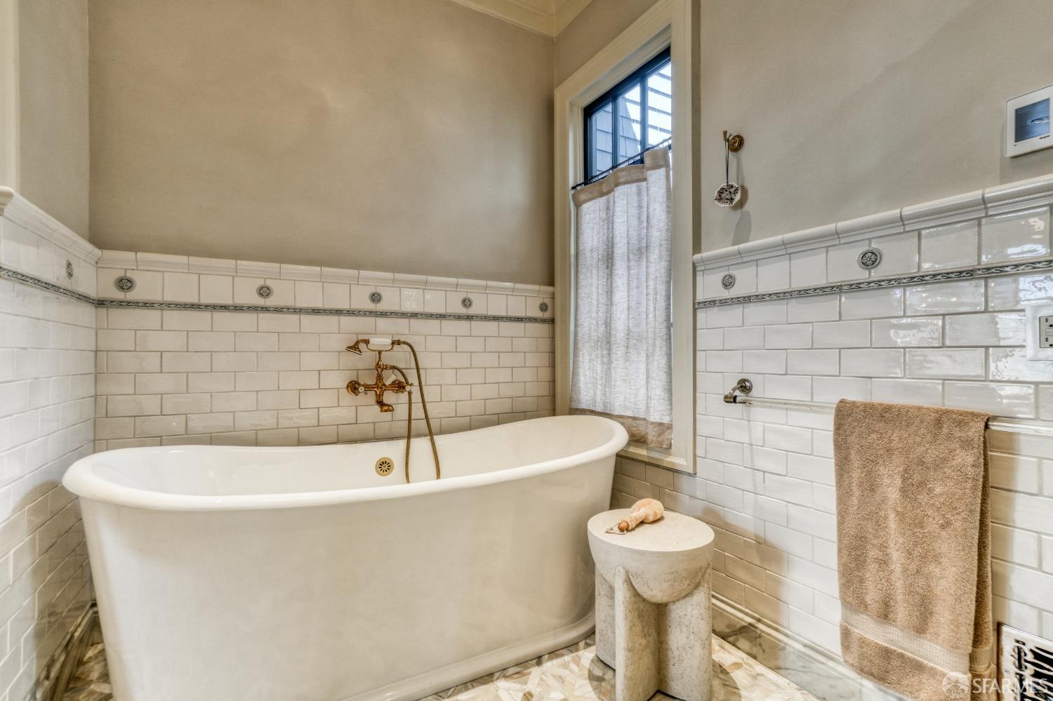 Property photo 50