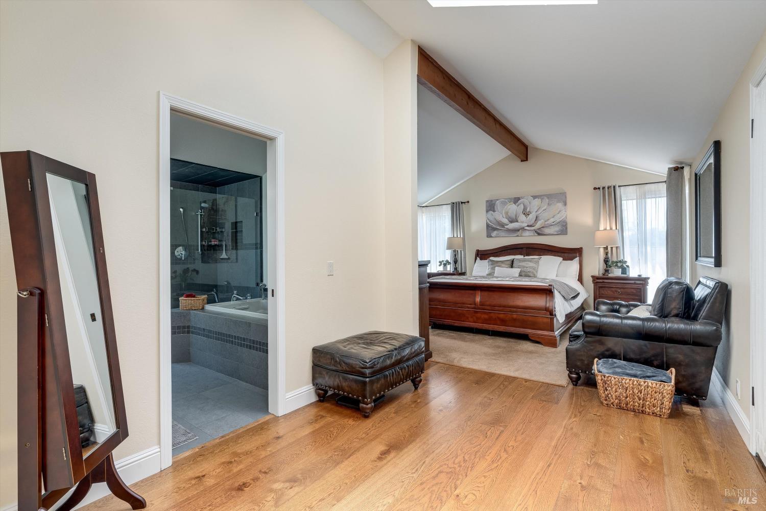 Property photo 36