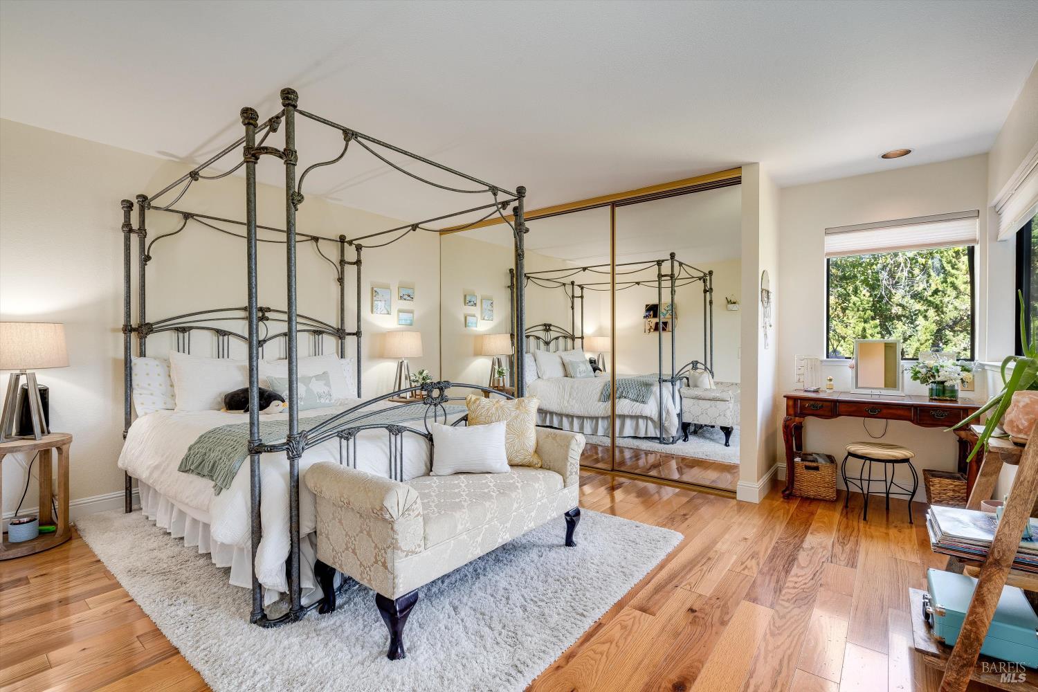 Property photo 40