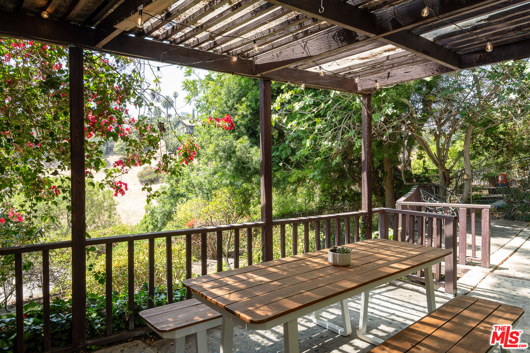 Property photo 30