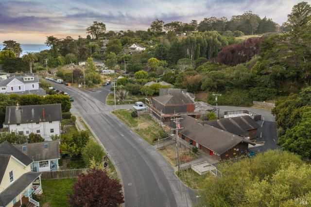Property photo 33