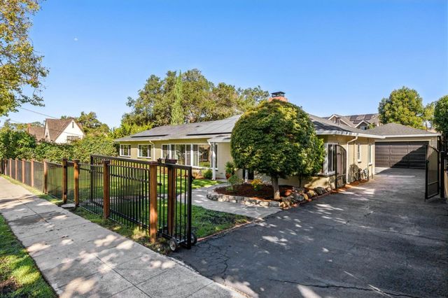Property photo 33