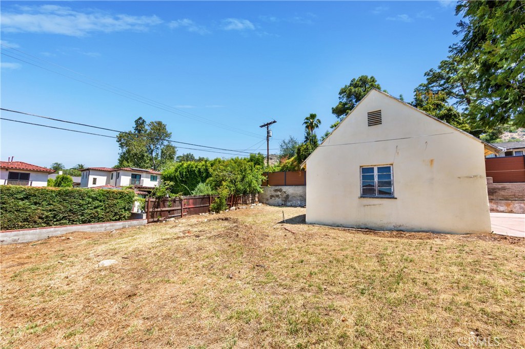 Property photo 23
