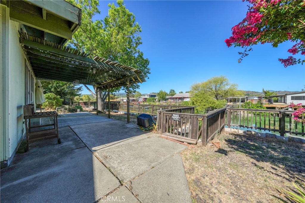 Property photo 44