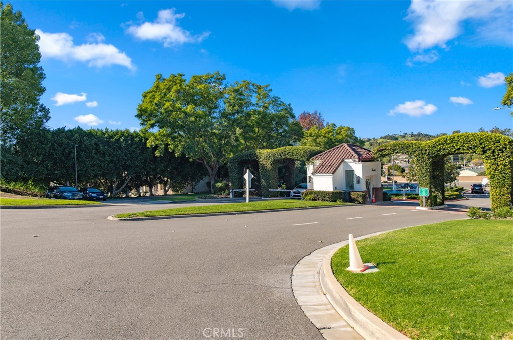 Property photo 38