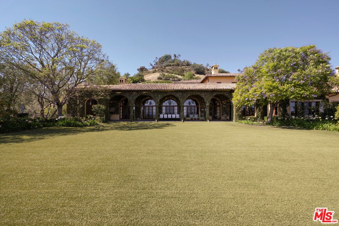 Property photo 24
