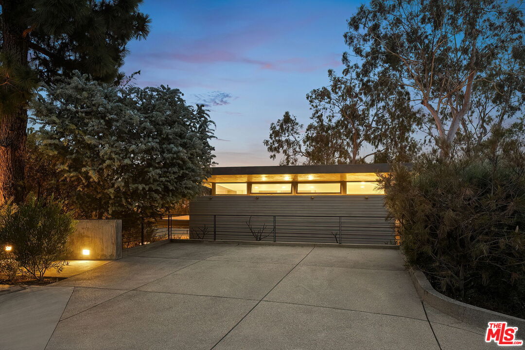 Property photo 37