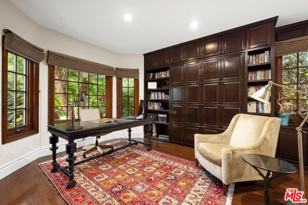 Property photo 28