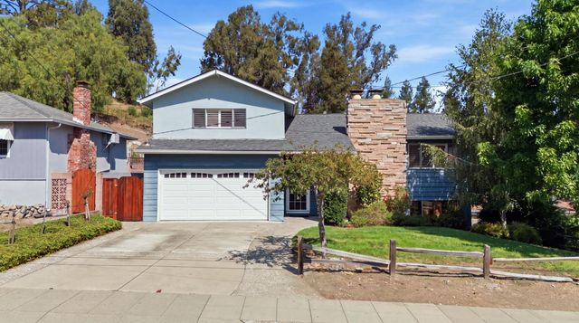 Property photo 35