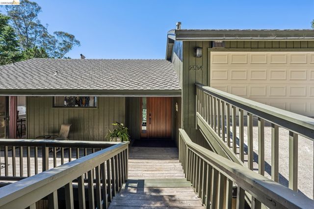Property photo 22