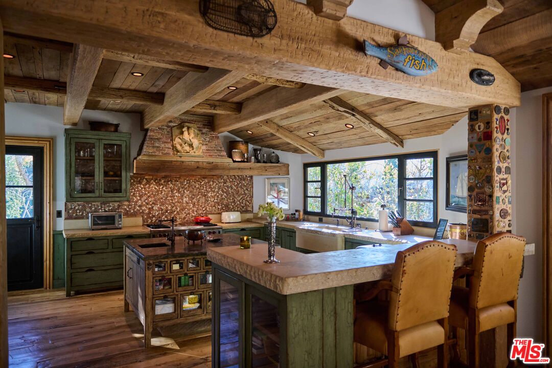 Property photo 37