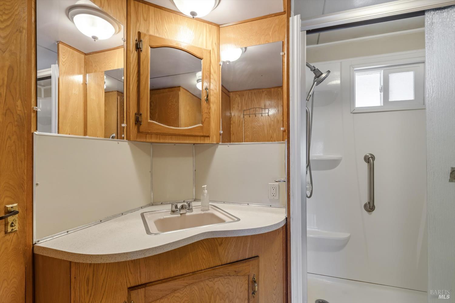 Property photo 25