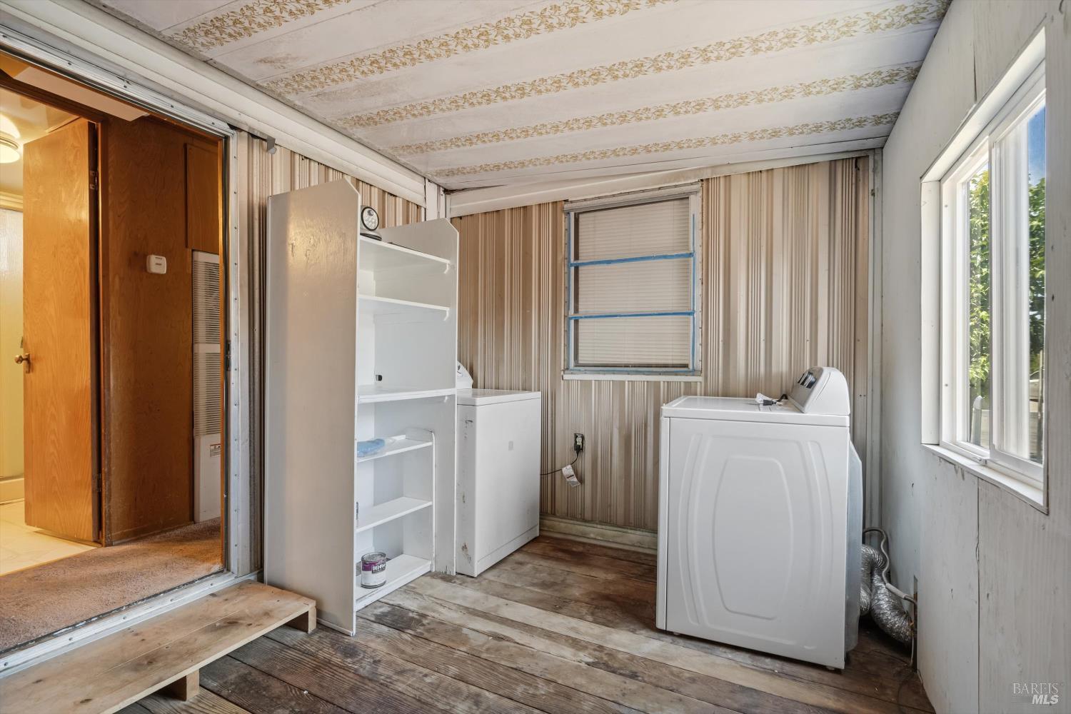 Property photo 28