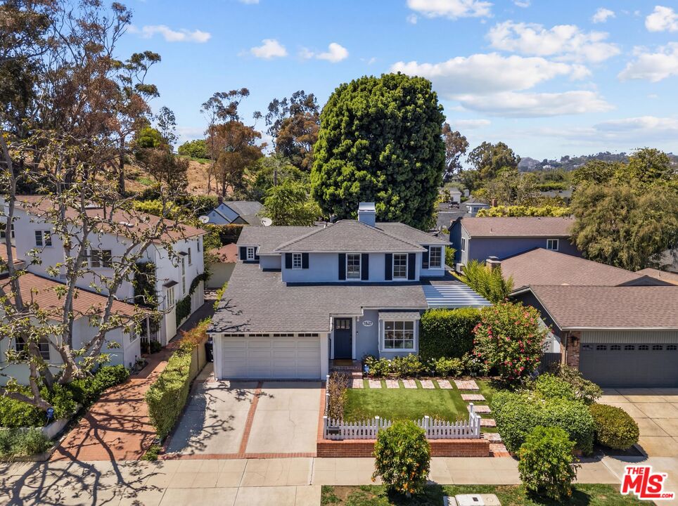 Property photo 44
