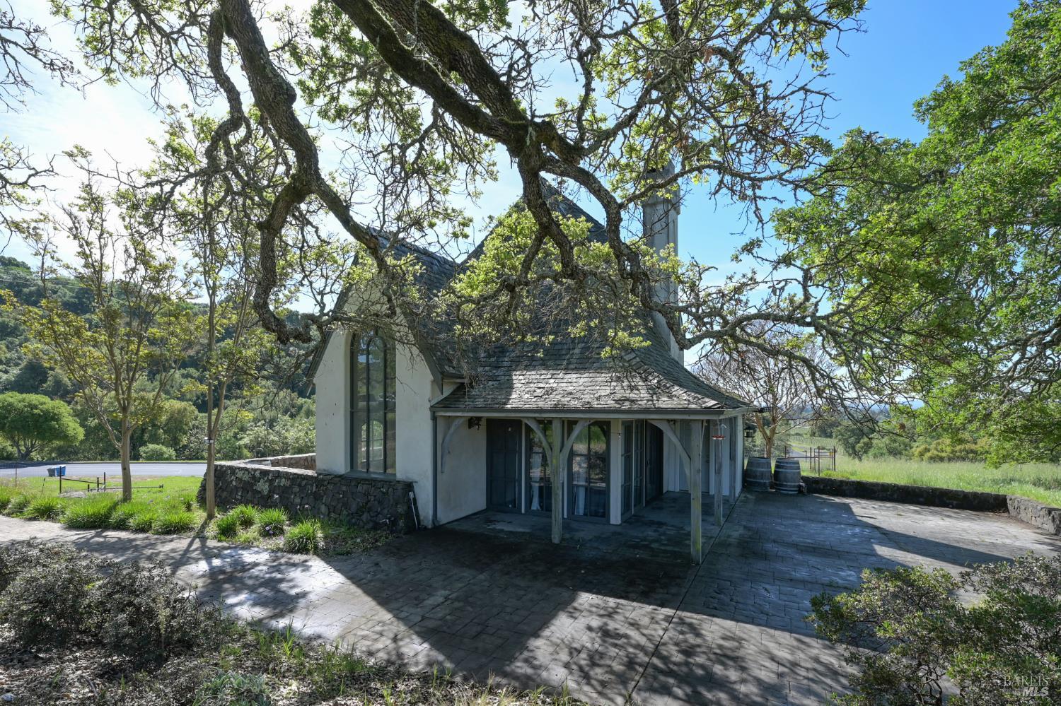 Property photo 31
