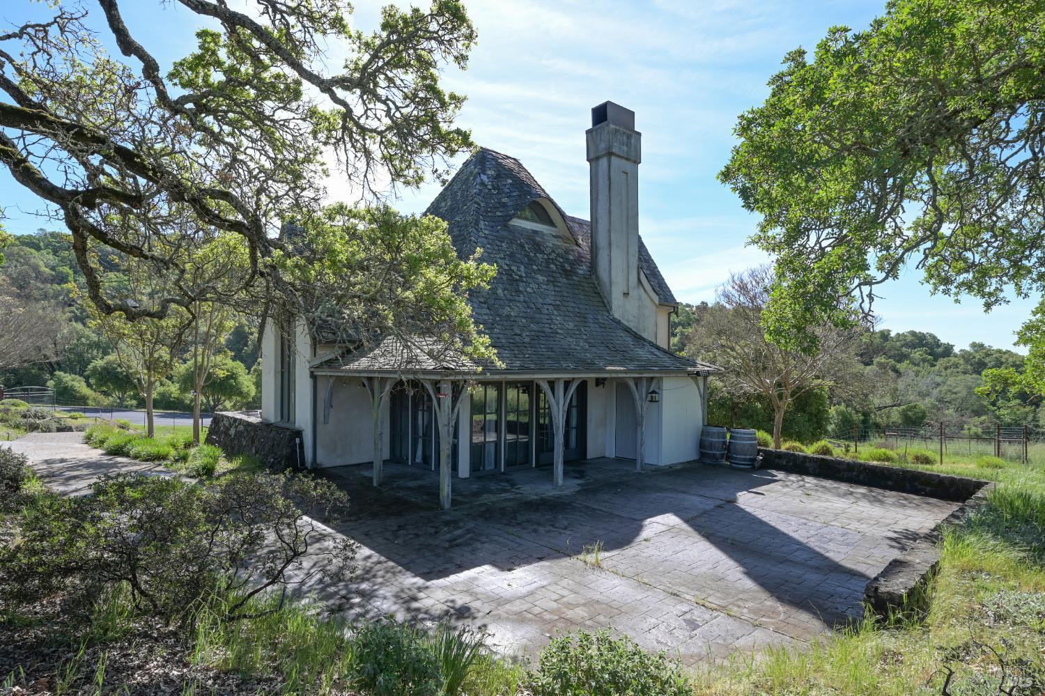 Property photo 36