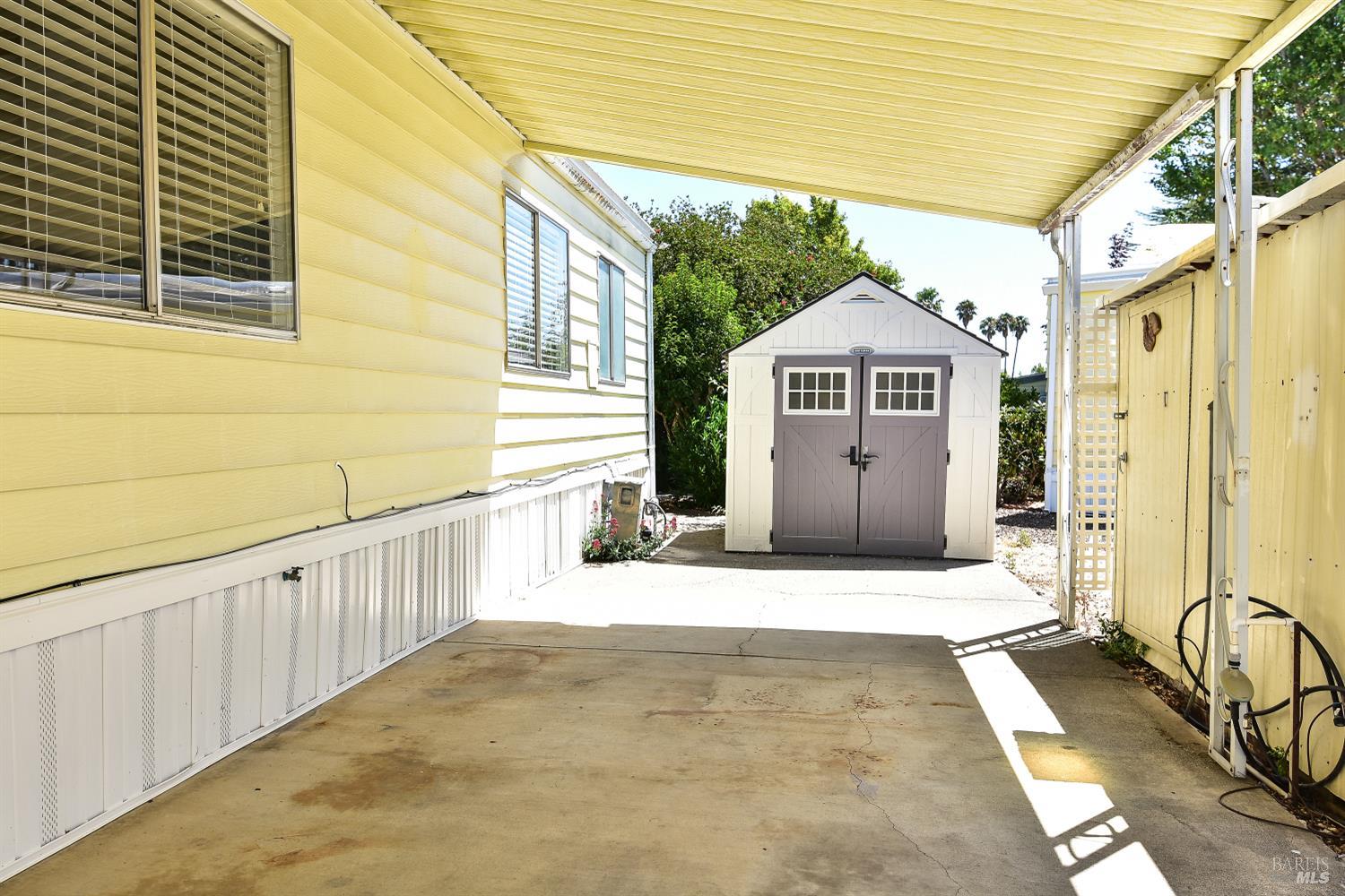 Property photo 36
