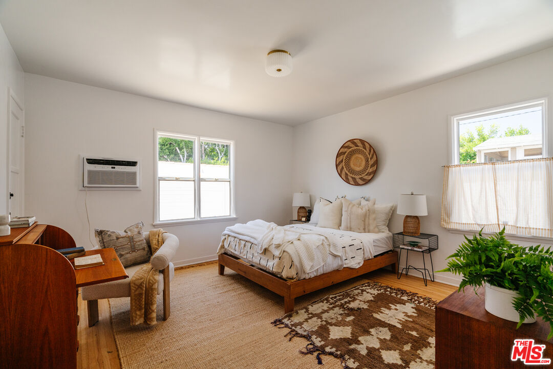 Property photo 28