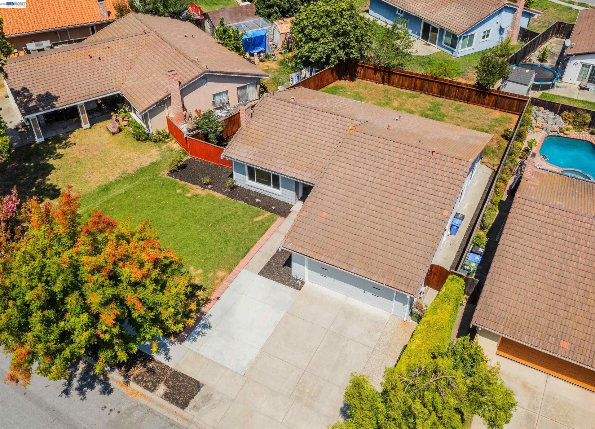 Property photo 38