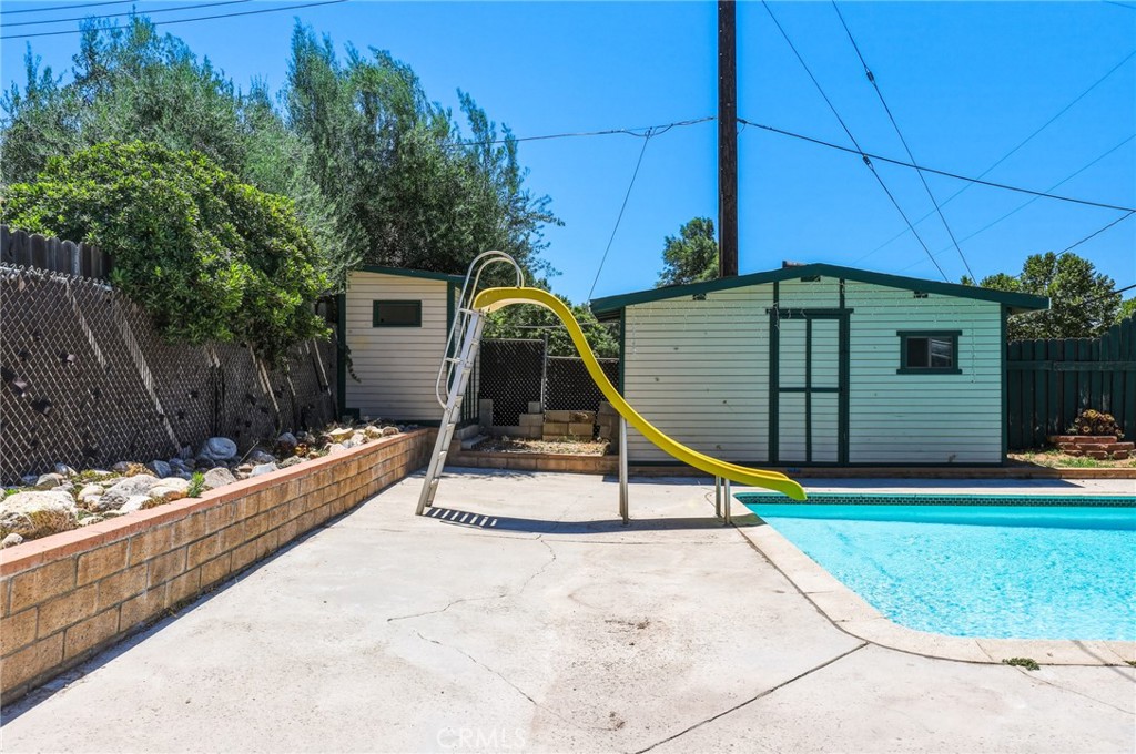 Property photo 33