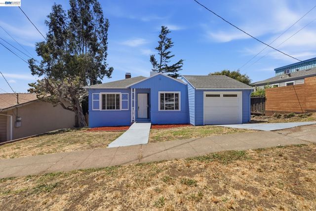 Property photo 35