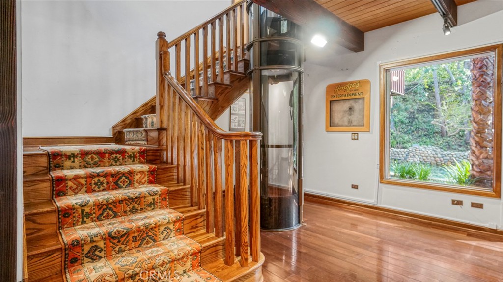 Property photo 32
