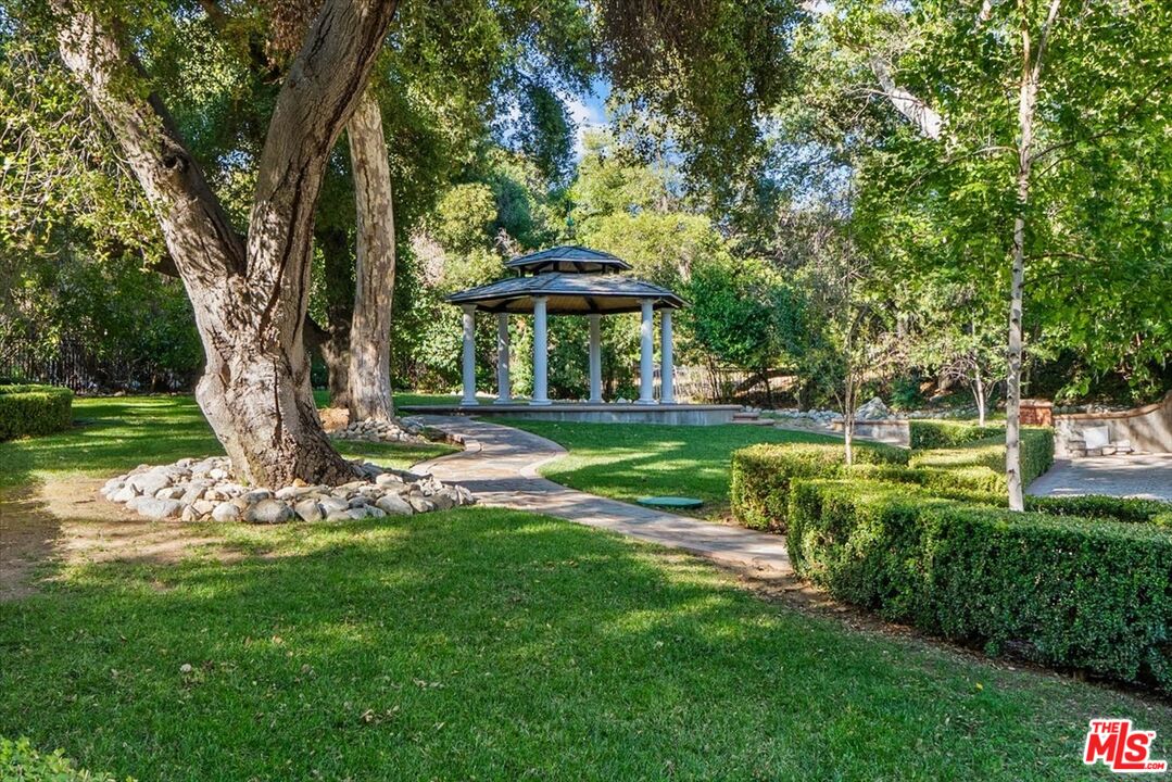 Property photo 29