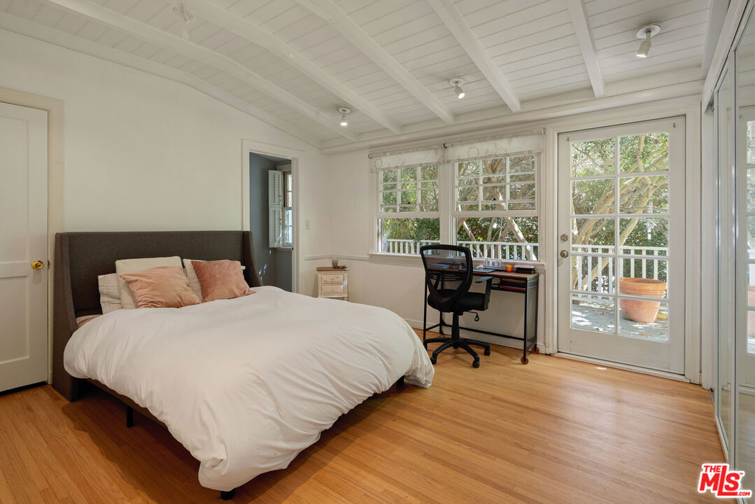 Property photo 25