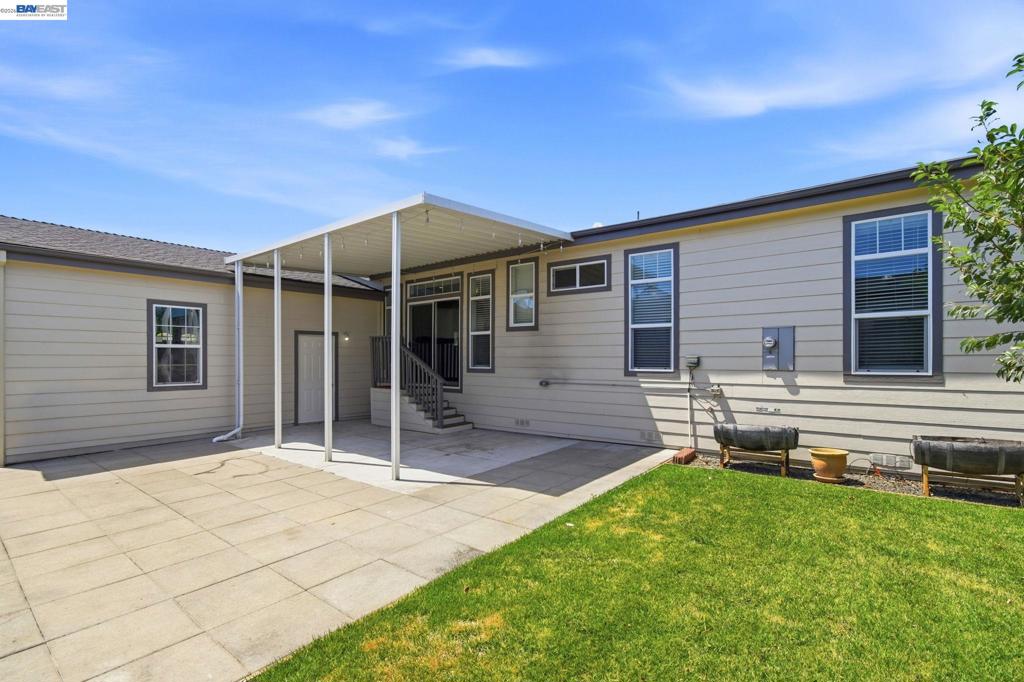 Property photo 38