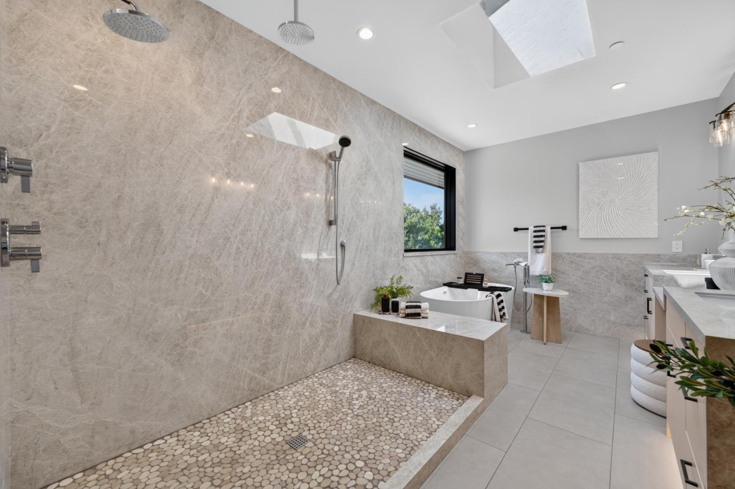 Property photo 47