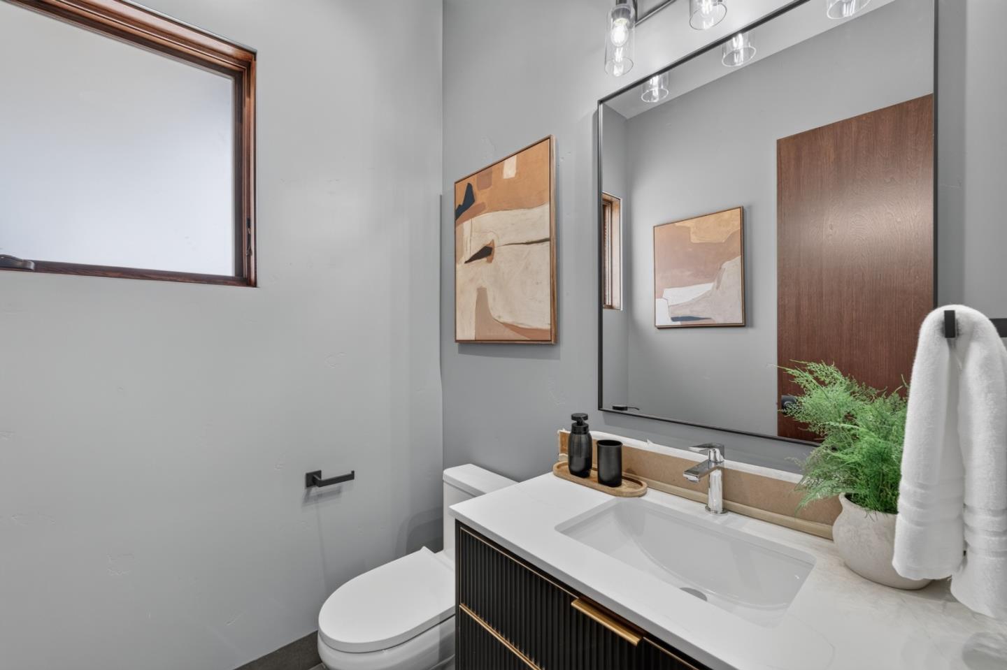 Property photo 50