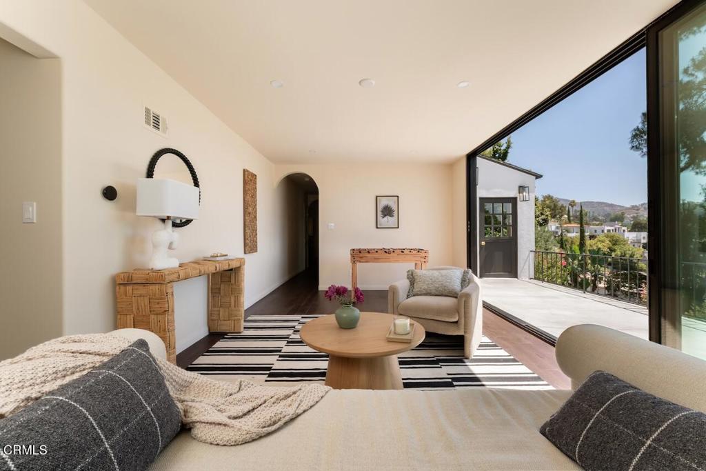 Property photo 44