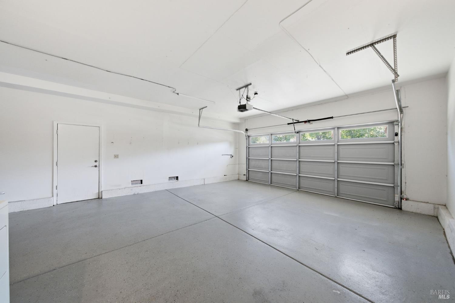 Property photo 50