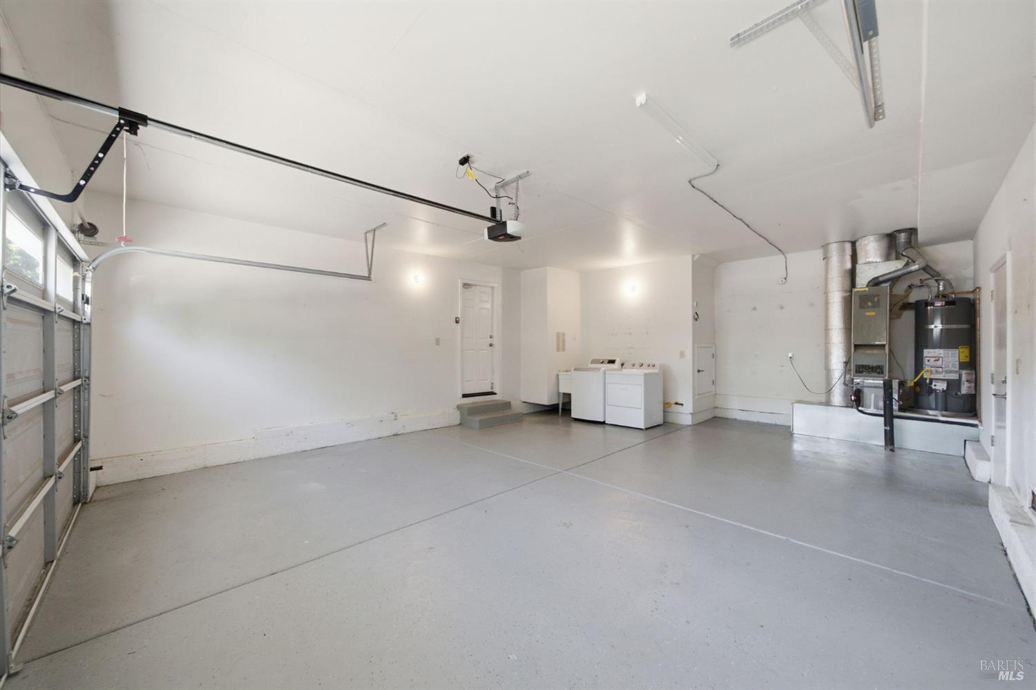 Property photo 51