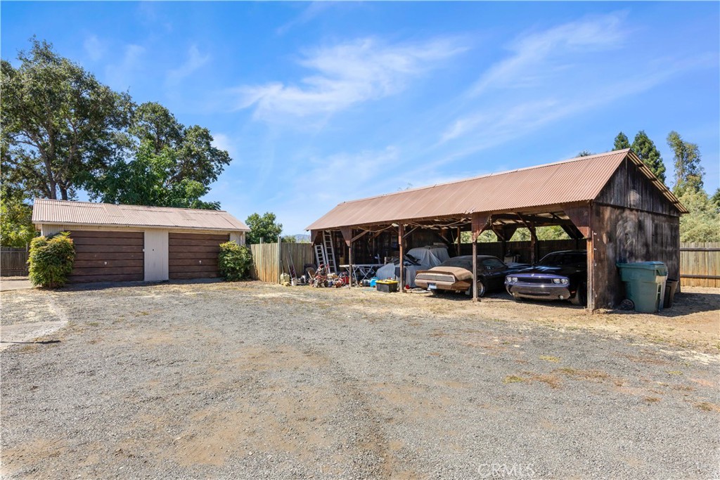 Property photo 36
