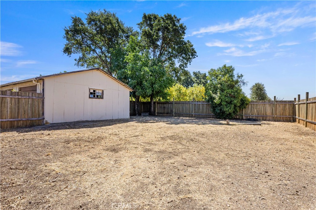 Property photo 40