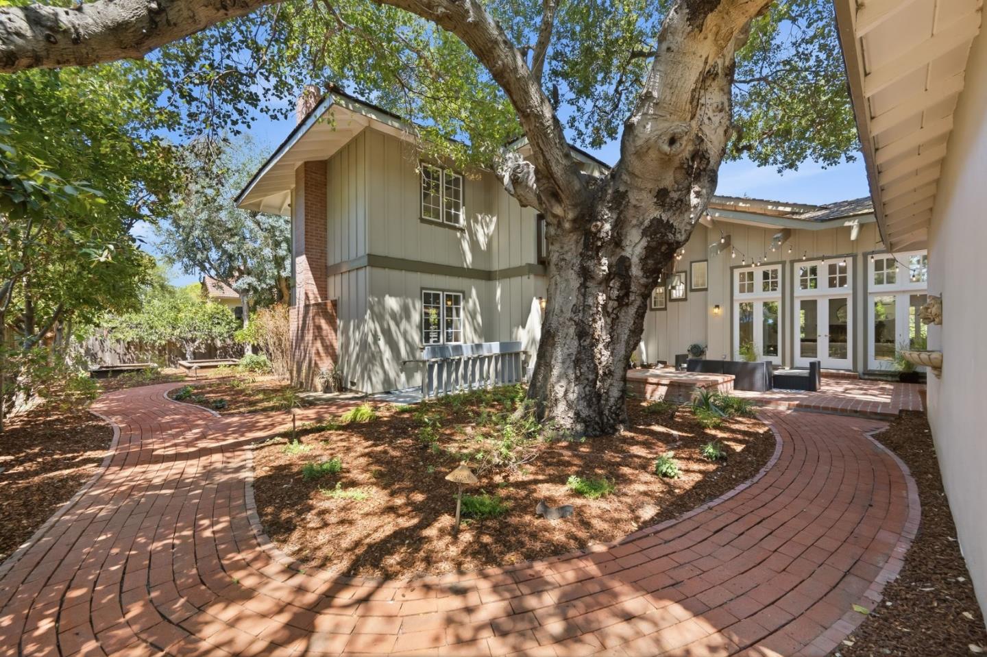 Property photo 16