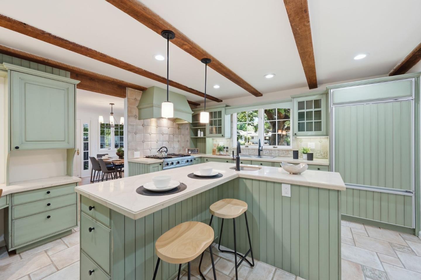 Property photo 28