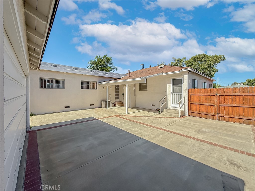 Property photo 32
