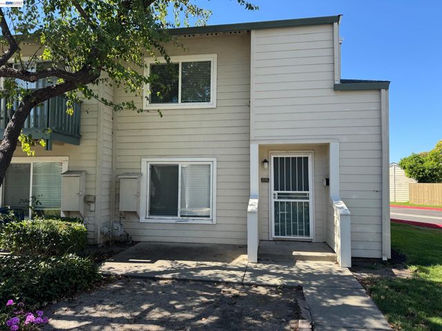 Property photo 36