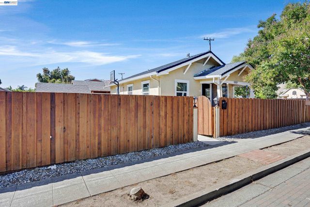 Property photo 41
