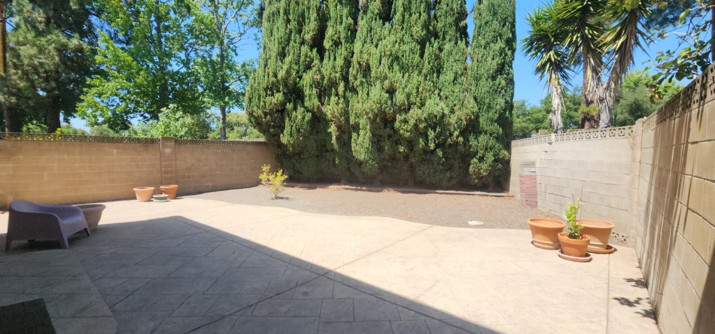 Property photo 41