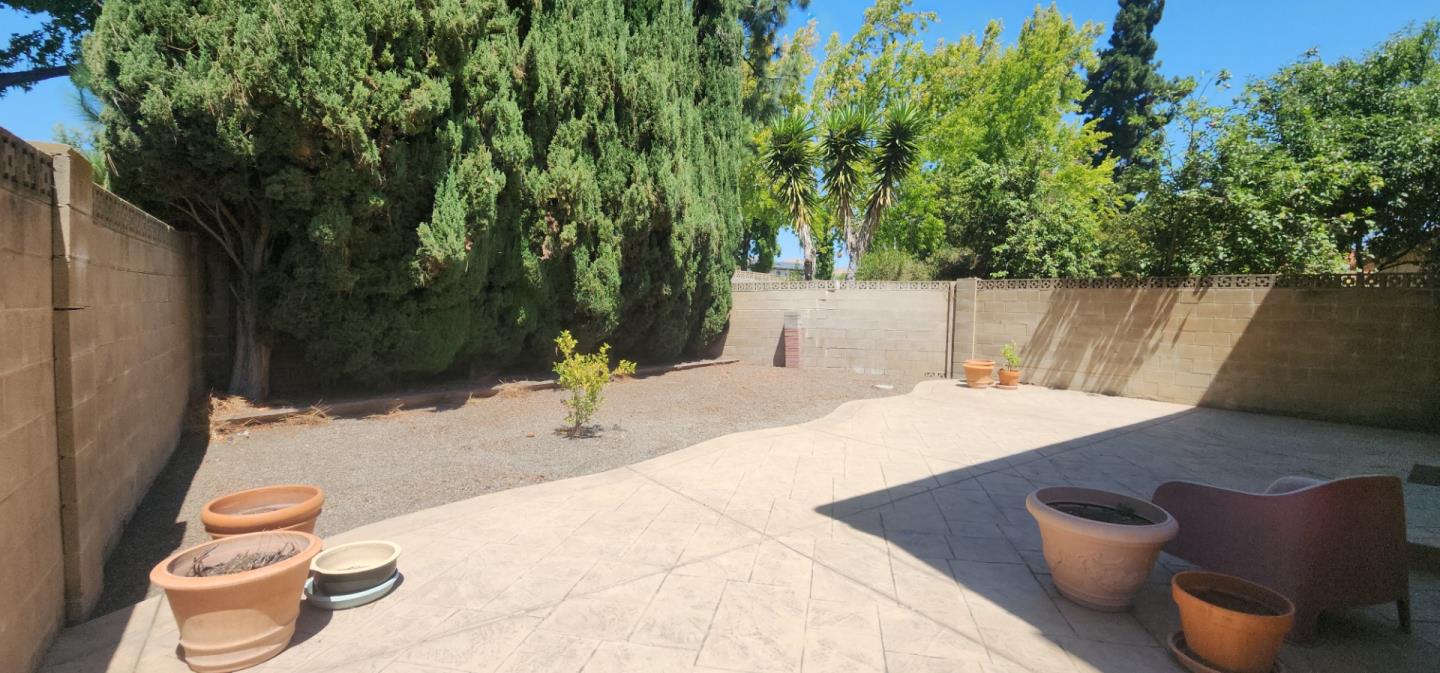 Property photo 42