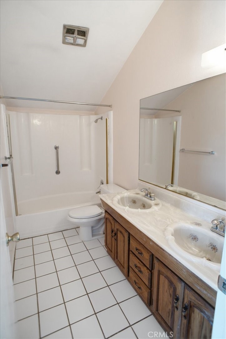 Property photo 23