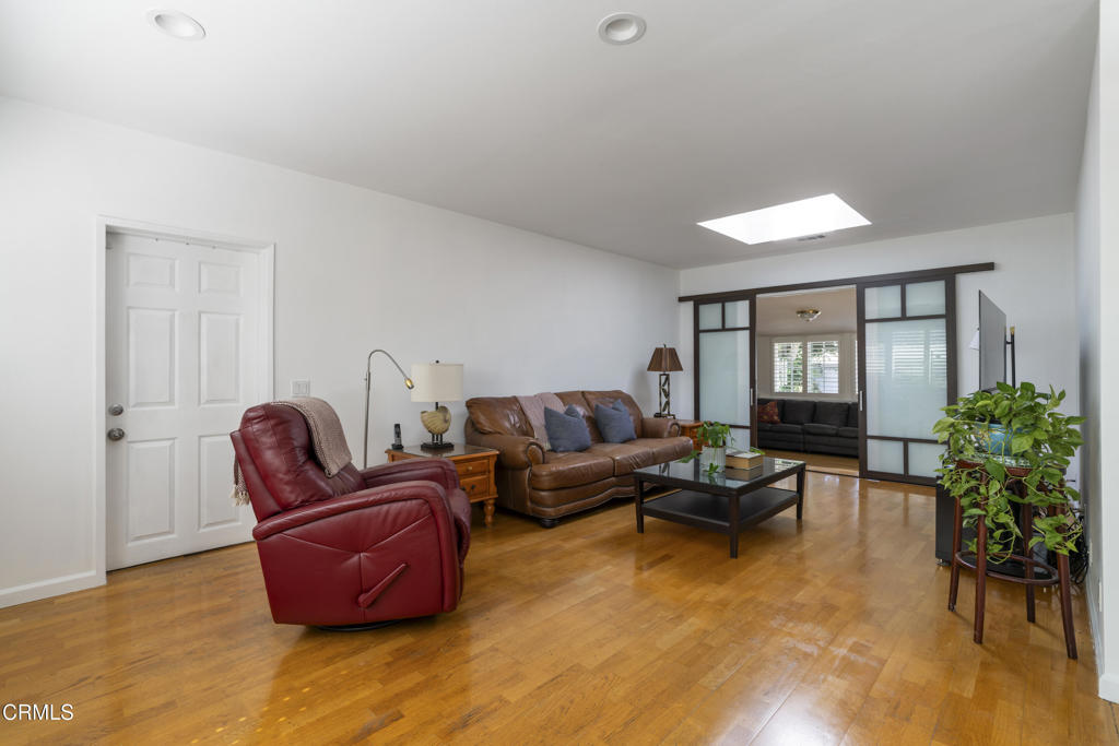 Property photo 25