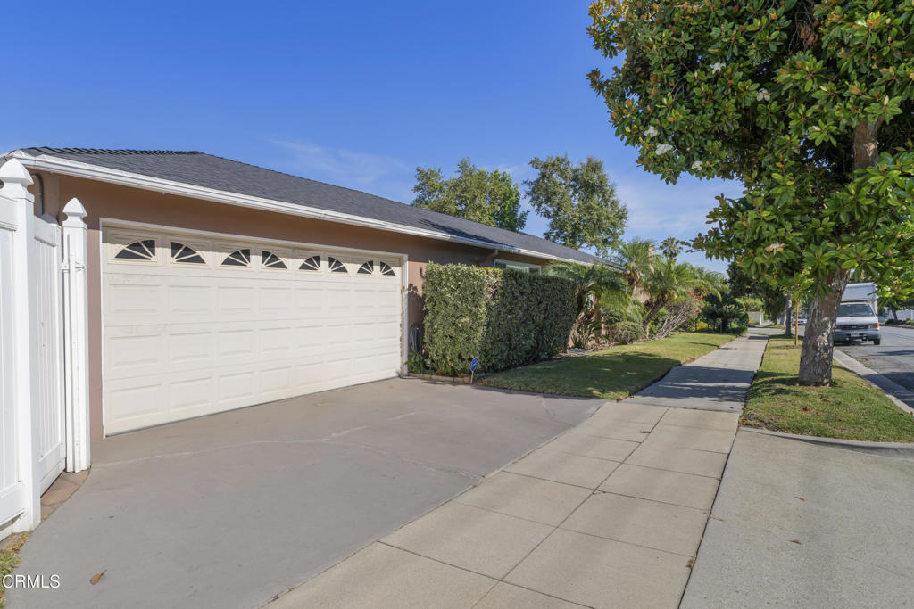 Property photo 38
