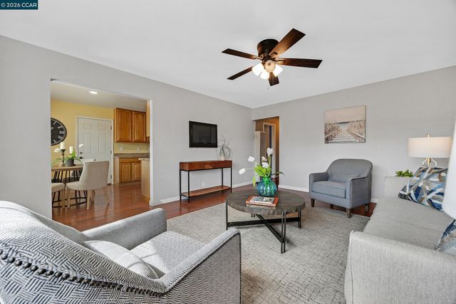 Property photo 51