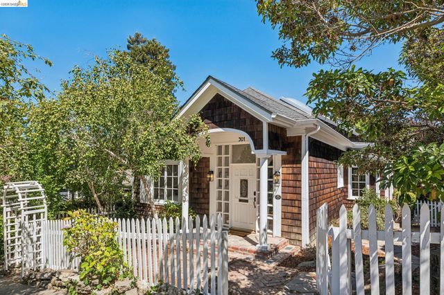 Property photo 23