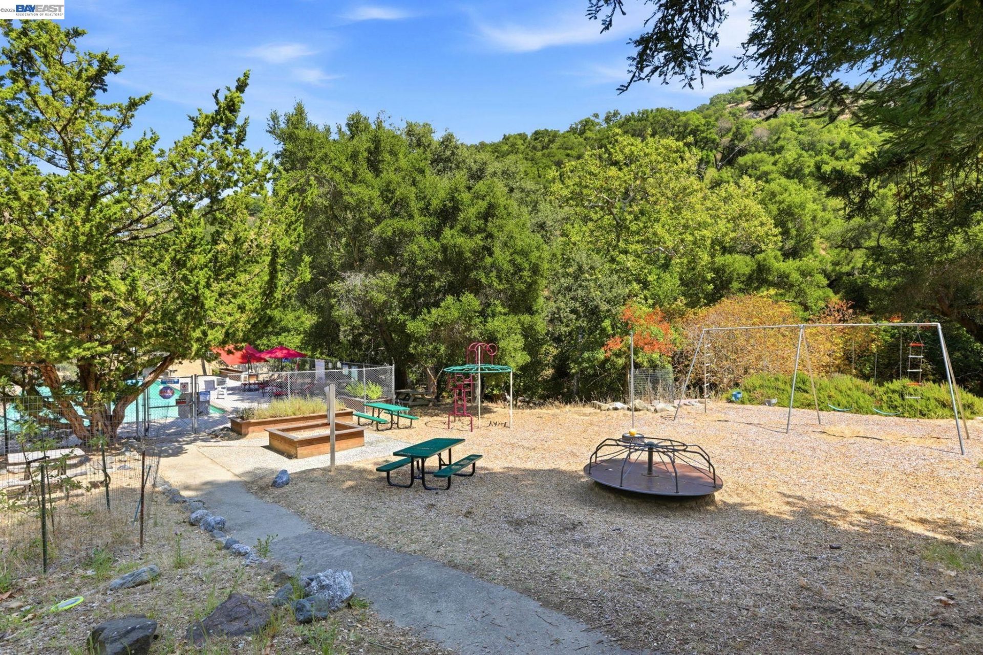 Property photo 41